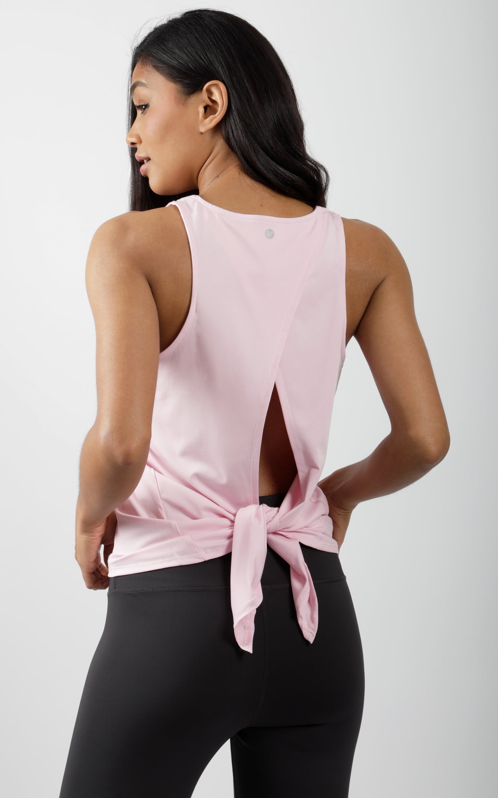 Overlapped Back Sleeveless Top